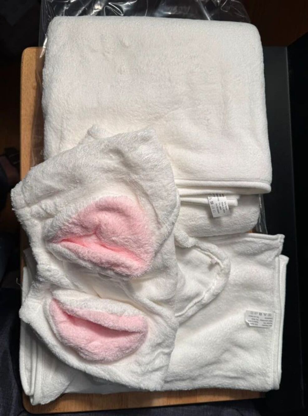 Towel 3 piece Set White Ultra Plush Bath, Hand, Hair Towel